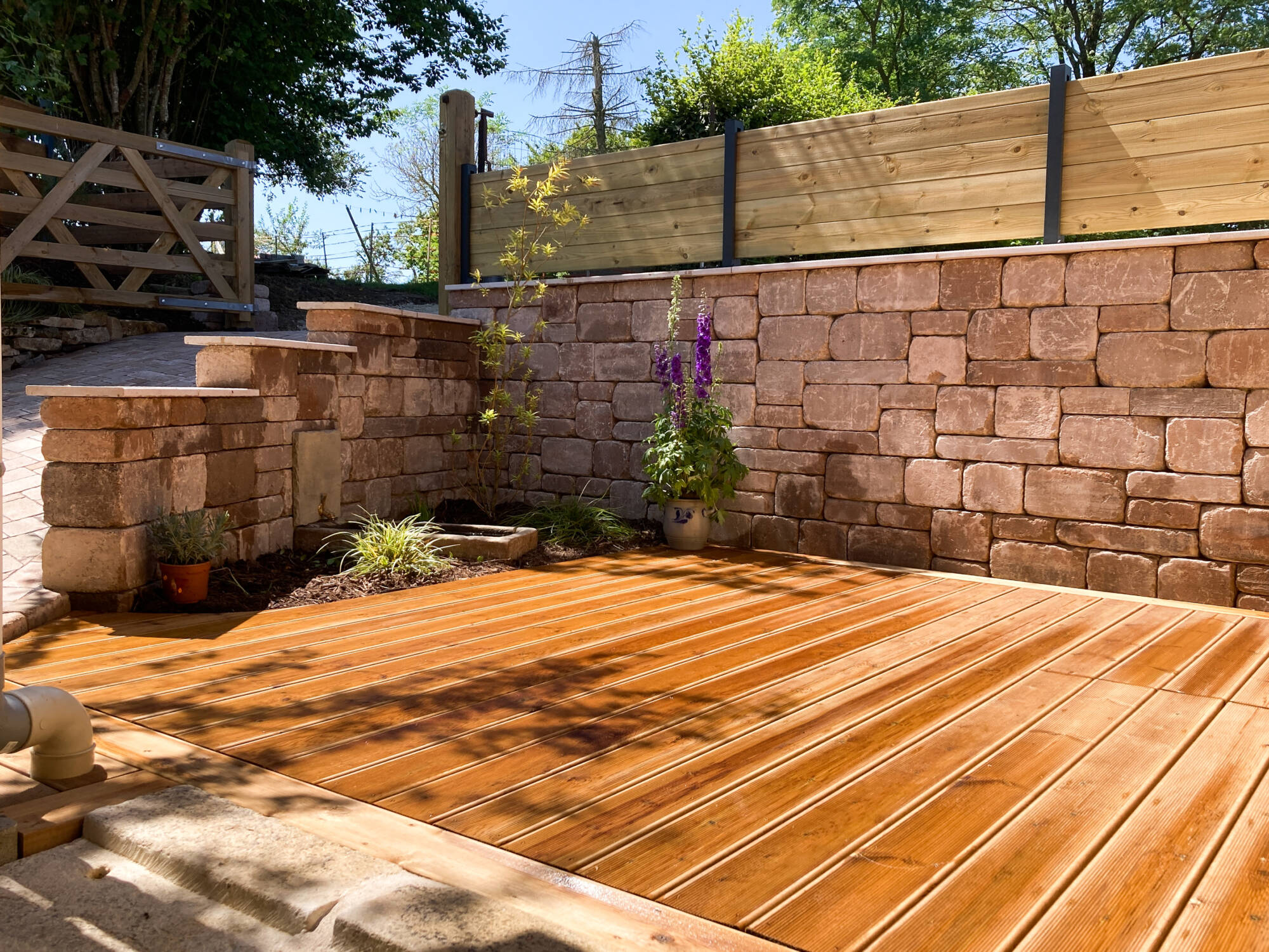 TERRASSE BRISE VUE BOIS SITE | Au Jardin de la Coline Des solutions personnalisées pour tous vos besoins de paysagisme dans les Vosges Charmes